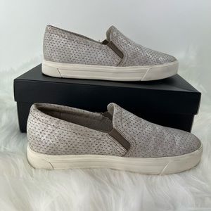 Naturalizer Aileen Slip-on Sneakers